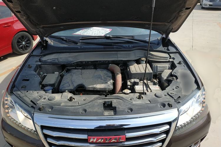 Used Haval H2 2015 1.5T Automatic Two-Wheel Drive Prestige Edition Engine Bay