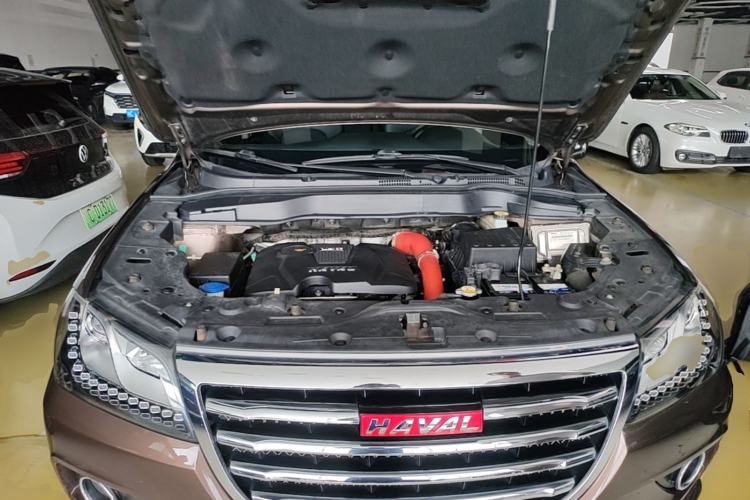 Used Haval H2 2015 1.5T Automatic Two-Wheel Drive Elite Edition Engine Bay