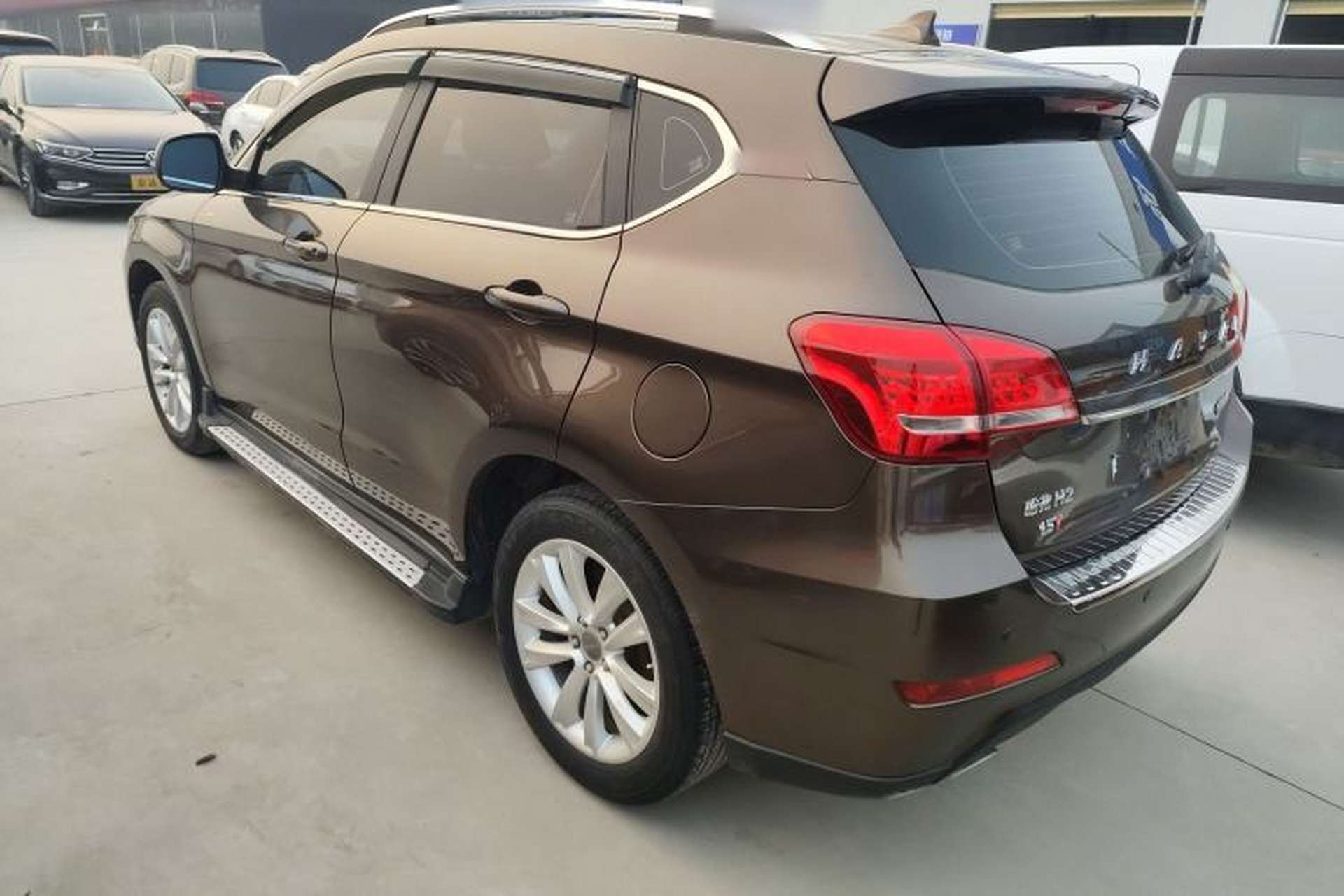 Used Haval H2 2015 1.5T Automatic Two-Wheel Drive Elite Edition Exterior 2
