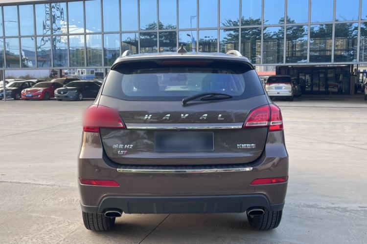 Used Haval H2 2015 1.5T Automatic Two-Wheel Drive Elite Edition Exterior 4