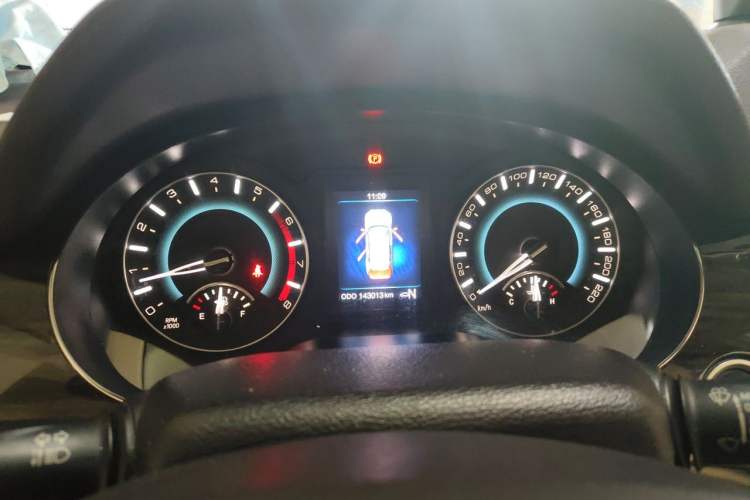 Used Haval H2 2015 1.5T Automatic Two-Wheel Drive Elite Edition Instrument Cluster