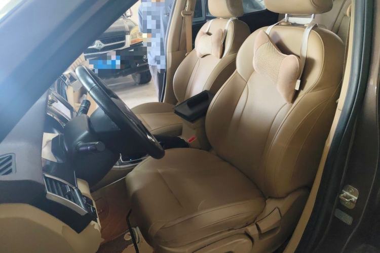 Used Haval H2 2015 1.5T Automatic Two-Wheel Drive Elite Edition Left Front Seat