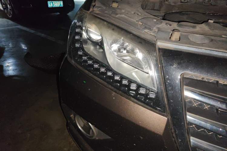 Used Haval H2 2015 1.5T Automatic Two-Wheel Drive Elite Edition Right Front Headlight