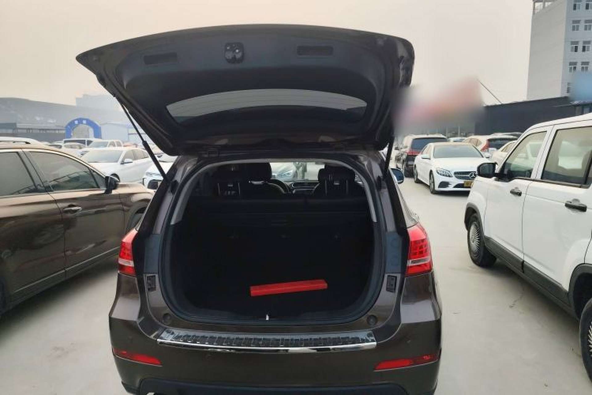 Used Haval H2 2015 1.5T Automatic Two-Wheel Drive Elite Edition Trunk