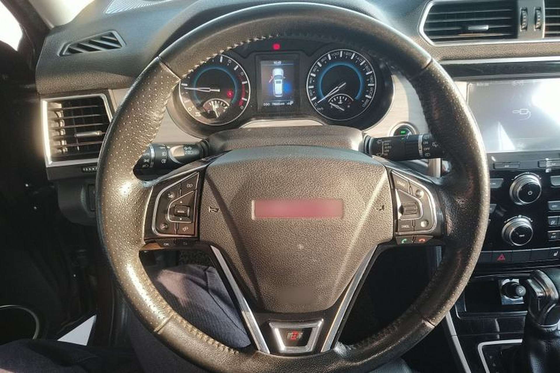 Used Haval H2 2015 1.5T Automatic Two-Wheel Drive Elite Edition Steering Wheel