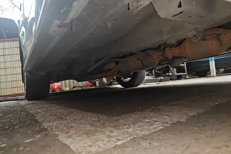 Used Haval H2 2015 1.5T Automatic Two-Wheel Drive Elite Edition Chassis Front Right