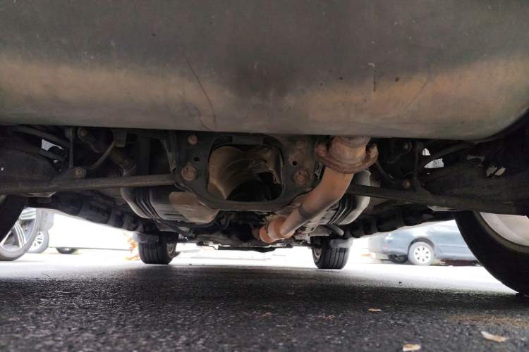 Used Haval H2 2015 1.5T Automatic Two-Wheel Drive Elite Edition Chassis Rear