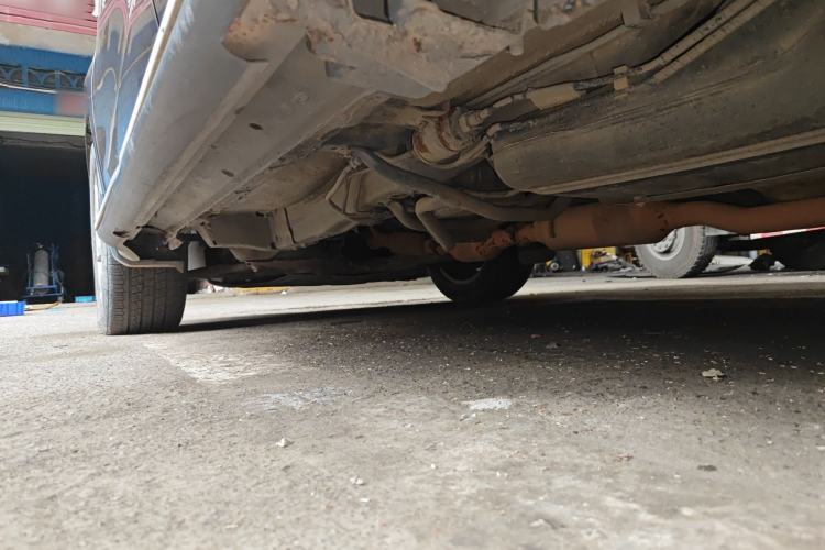 Used Haval H2 2015 1.5T Automatic Two-Wheel Drive Elite Edition Chassis Rear Left