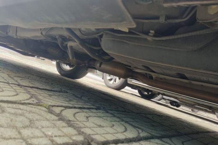 Used Haval H2 2015 1.5T Automatic Two-Wheel Drive Elite Edition Chassis Rear Left