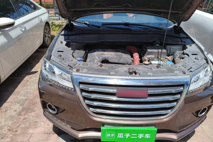 Used Haval H2 2015 1.5T Automatic Two-Wheel Drive Prestige Edition Engine Bay Right