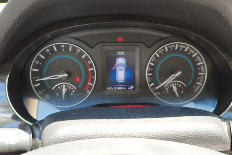 Used Haval H2 2015 1.5T Automatic Two-Wheel Drive Prestige Edition Instrument Cluster