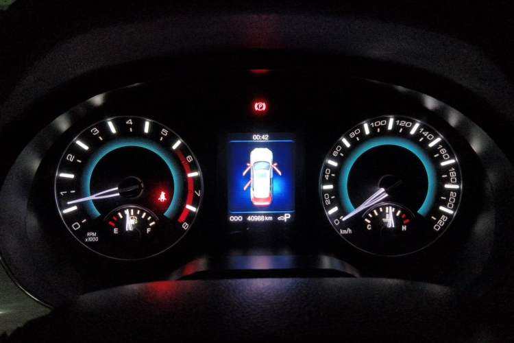 Used Haval H2 2015 1.5T Automatic Two-Wheel Drive Prestige Edition Instrument Cluster