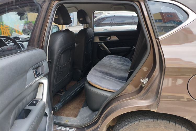 Used Haval H2 2015 1.5T Automatic Two-Wheel Drive Elite Edition Left Rear Seat
