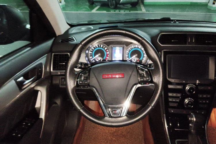 Used Haval H2 2015 1.5T Automatic Two-Wheel Drive Prestige Edition Steering Wheel