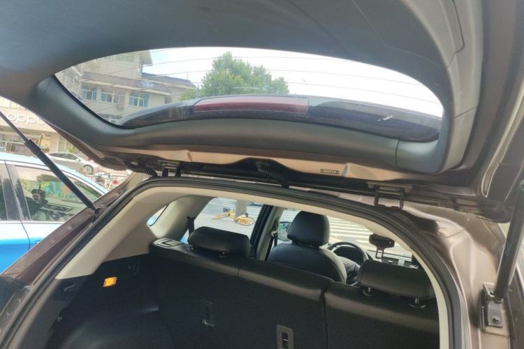 Used Haval H2 2015 1.5T Automatic Two-Wheel Drive Elite Edition Trunk