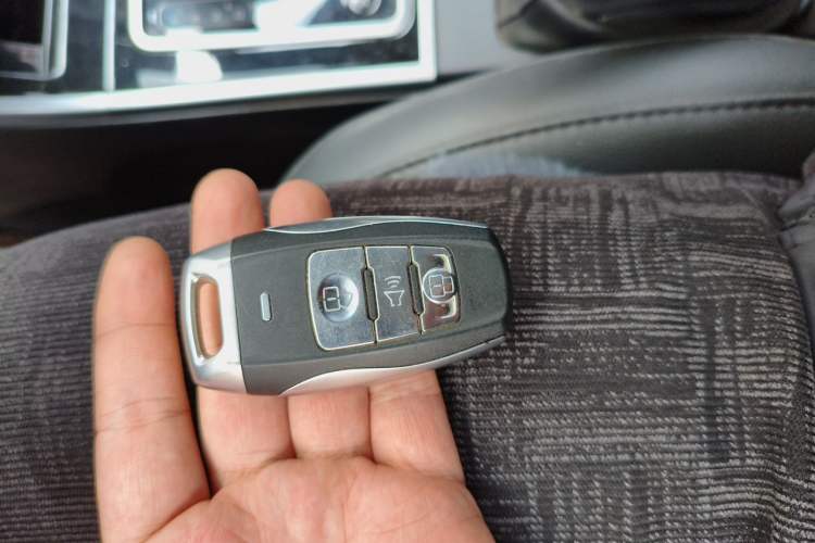 Used Haval H2 2015 1.5T Automatic Two-Wheel Drive Elite Edition Vehicle Key