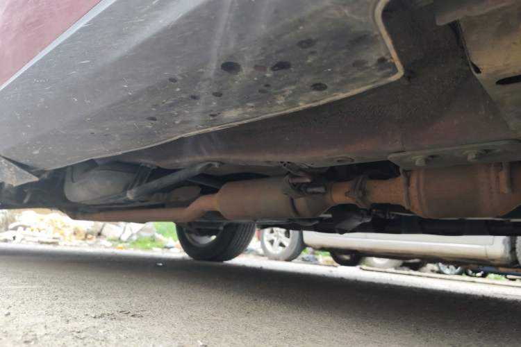 Used Haval H2 2015 1.5T Automatic Two-Wheel Drive Elite Edition Chassis Front Right