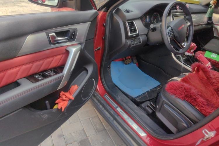 Used Haval H2 2015 1.5T Automatic Two-Wheel Drive Elite Edition Driver Seat