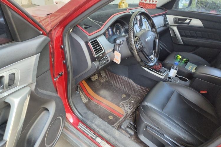 Used Haval H2 2015 1.5T Automatic Two-Wheel Drive Prestige Edition Driver Seat