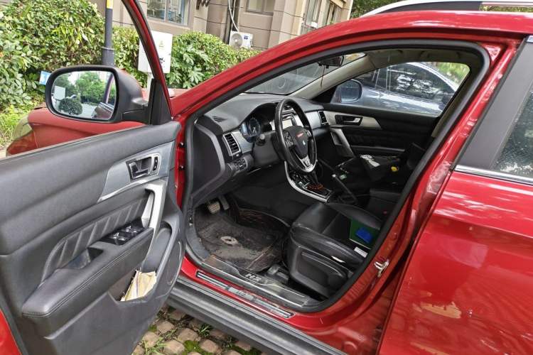 Used Haval H2 2015 1.5T Automatic Two-Wheel Drive Elite Edition Driver Seat