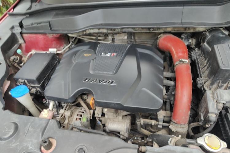 Used Haval H2 2015 1.5T Automatic Two-Wheel Drive Elite Edition Engine Bay