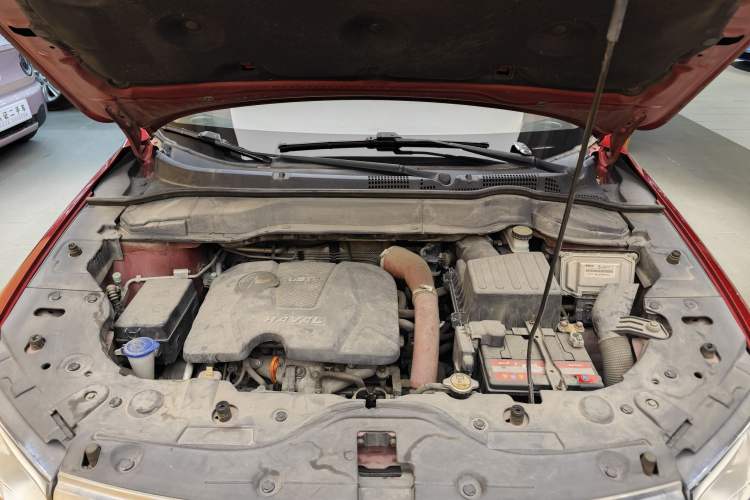 Used Haval H2 2015 1.5T Automatic Two-Wheel Drive Prestige Edition Engine Bay