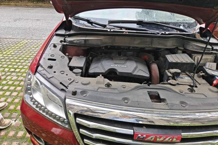 Used Haval H2 2015 1.5T Automatic Two-Wheel Drive Elite Edition Engine Bay Right