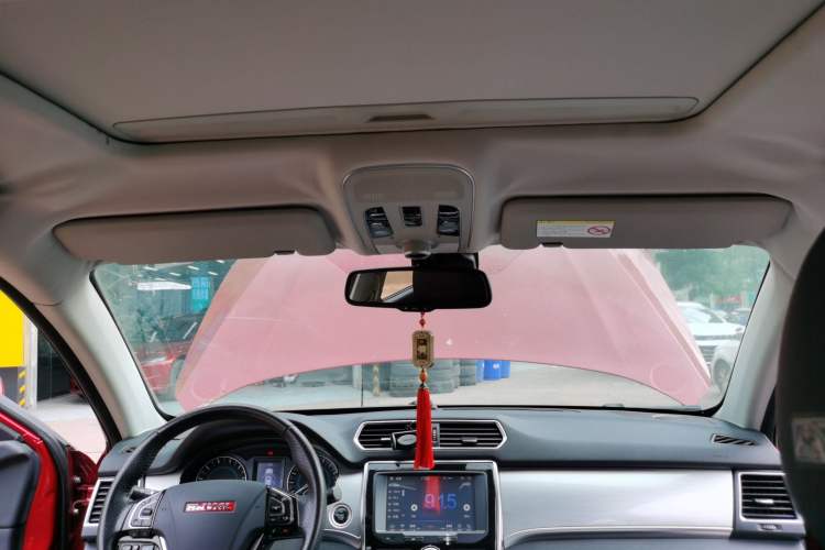 Used Haval H2 2015 1.5T Automatic Two-Wheel Drive Prestige Edition Headliner