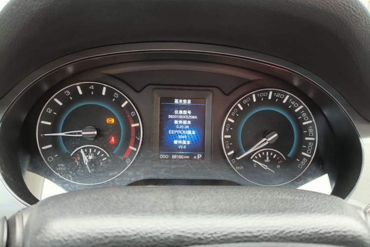 Used Haval H2 2015 1.5T Automatic Two-Wheel Drive Elite Edition Instrument Cluster