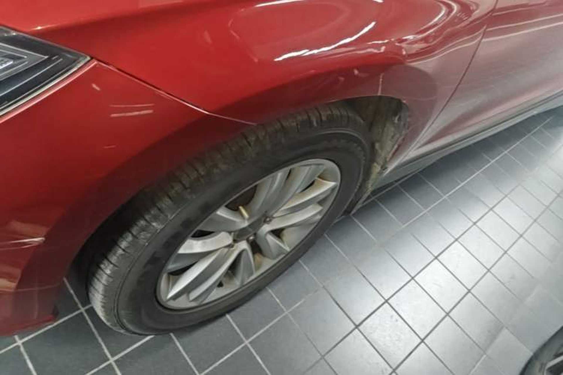 Used Haval H2 2015 1.5T Automatic Two-Wheel Drive Prestige Edition Left Front Wheel Hub