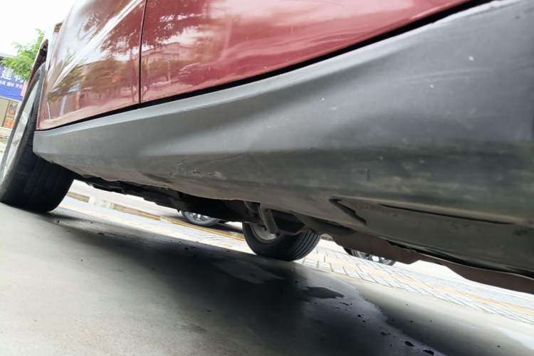 Used Haval H2 2015 1.5T Automatic Two-Wheel Drive Elite Edition Left Side Sill