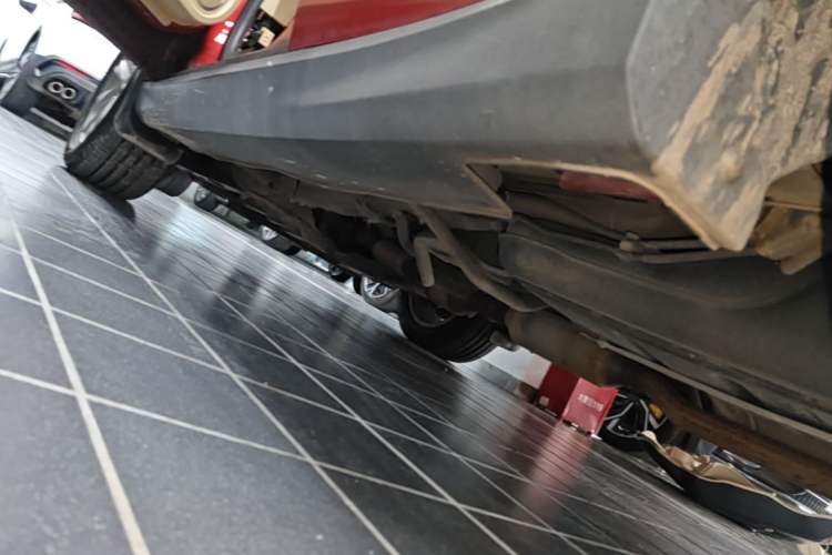 Used Haval H2 2015 1.5T Automatic Two-Wheel Drive Prestige Edition Left Side Sill
