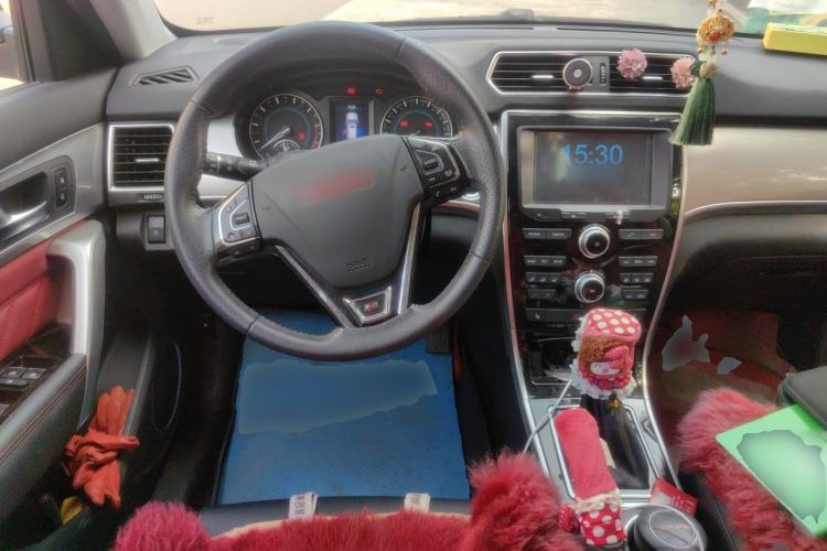Used Haval H2 2015 1.5T Automatic Two-Wheel Drive Elite Edition Steering Wheel