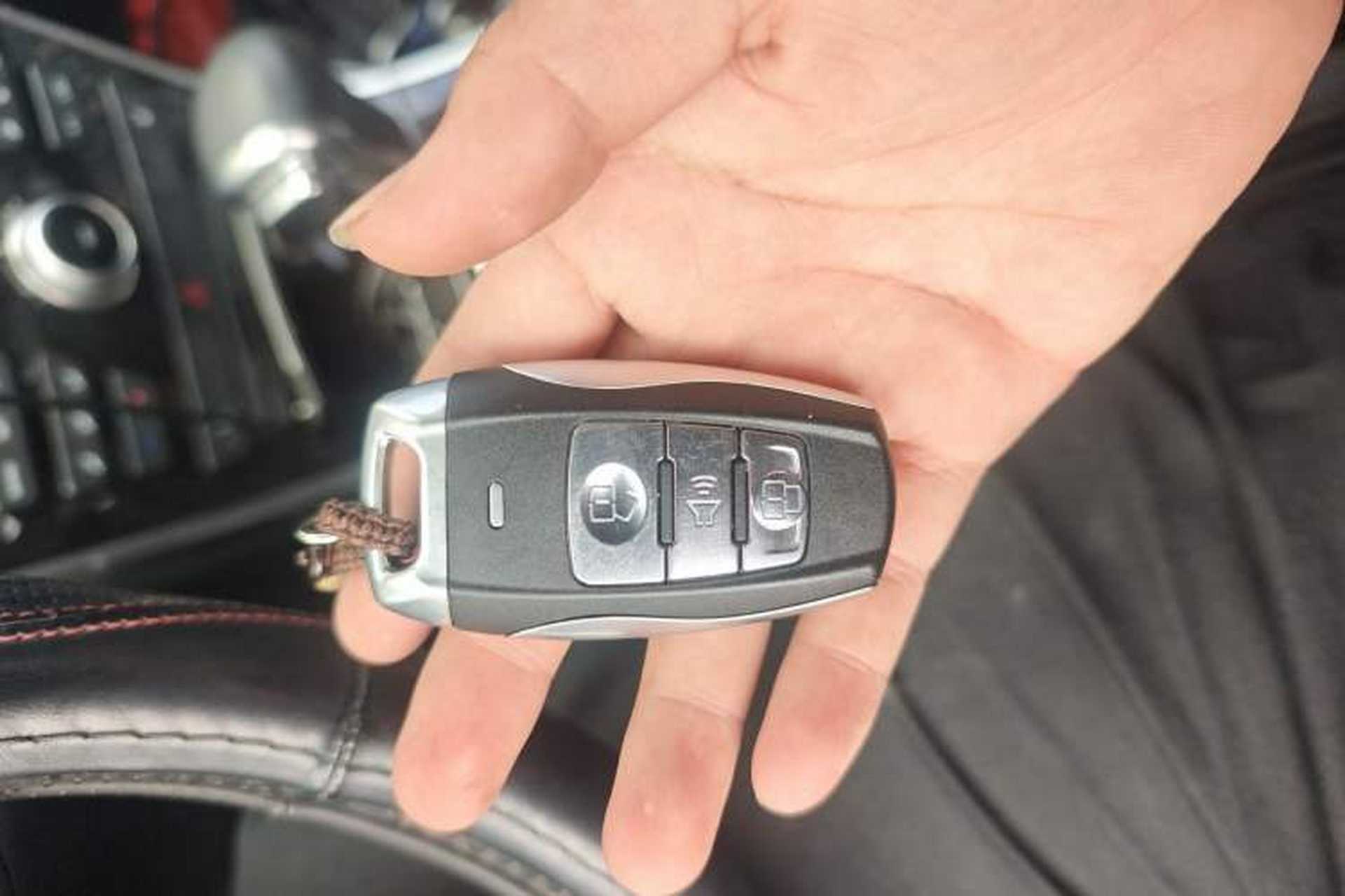 Used Haval H2 2015 1.5T Automatic Two-Wheel Drive Elite Edition Vehicle Key