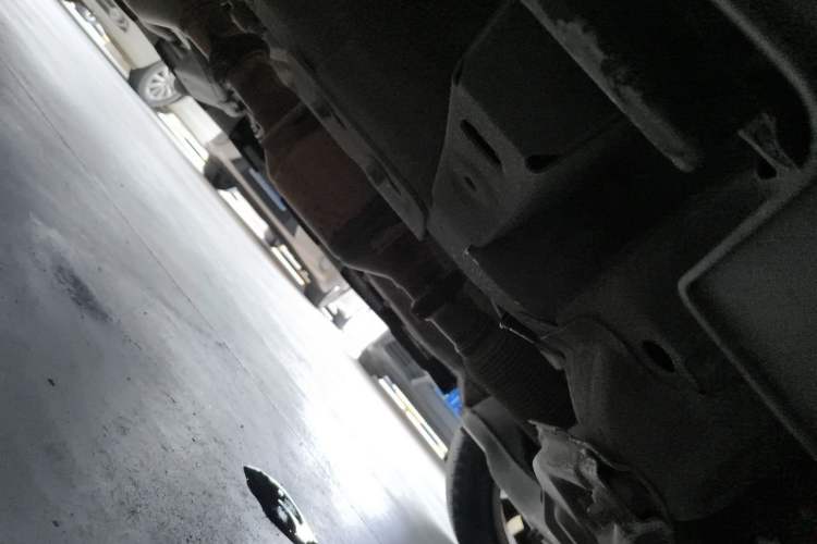Used Haval H2 2015 1.5T Automatic Two-Wheel Drive Elite Edition Chassis Front Right
