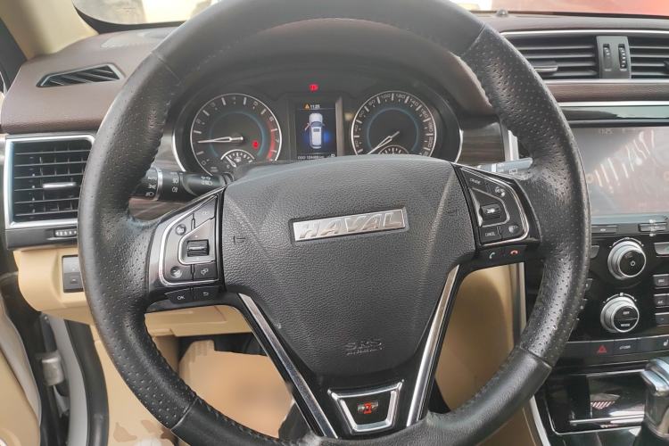 Used Haval H2 2015 1.5T Automatic Two-Wheel Drive Prestige Edition Steering Wheel