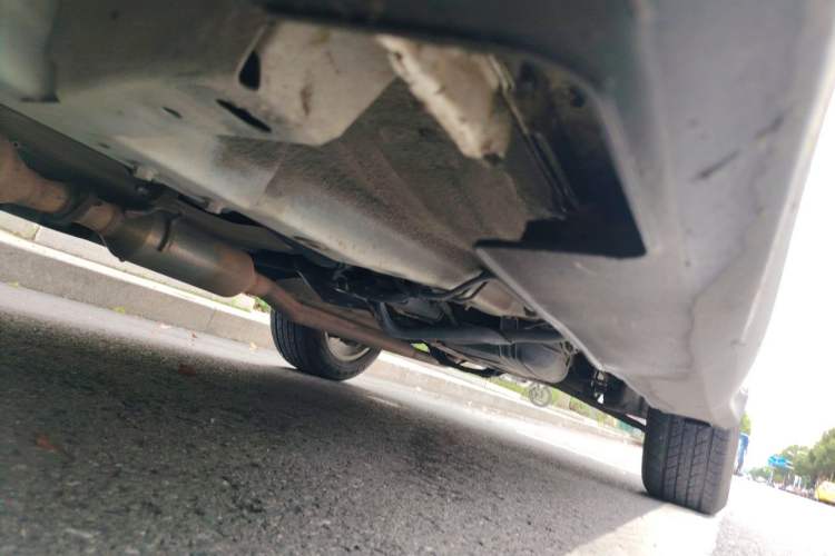 Used Haval H2 2015 1.5T Automatic Two-Wheel Drive Elite Edition Chassis Front Left