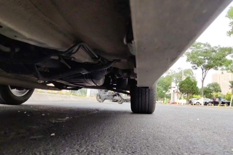 Used Haval H2 2015 1.5T Automatic Two-Wheel Drive Prestige Edition Chassis Front Left