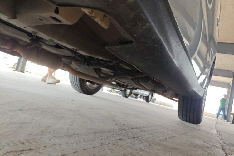 Used Haval H2 2015 1.5T Automatic Two-Wheel Drive Elite Edition Chassis Front Left