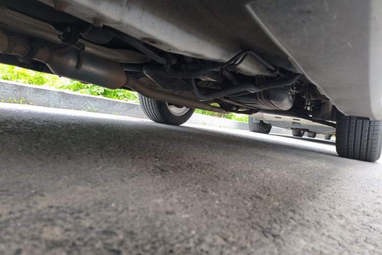 Used Haval H2 2015 1.5T Automatic Two-Wheel Drive Elite Edition Chassis Front Left