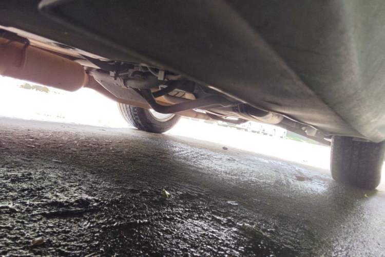 Used Haval H2 2015 1.5T Automatic Two-Wheel Drive Elite Edition Chassis Front Left