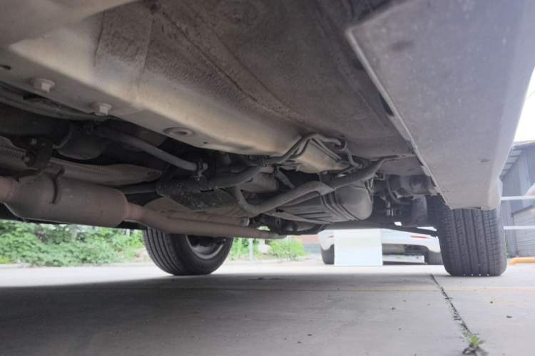 Used Haval H2 2015 1.5T Automatic Two-Wheel Drive Elite Edition Chassis Front Left