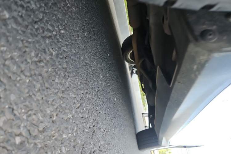 Used Haval H2 2015 1.5T Automatic Two-Wheel Drive Elite Edition Chassis Front Left
