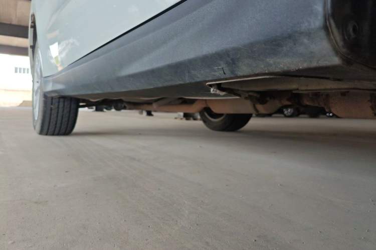 Used Haval H2 2015 1.5T Automatic Two-Wheel Drive Elite Edition Chassis Front Right