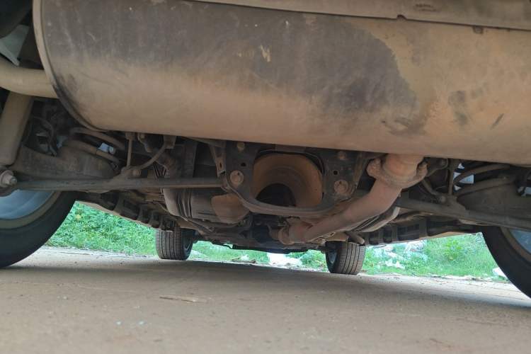 Used Haval H2 2015 1.5T Automatic Two-Wheel Drive Elite Edition Chassis Rear