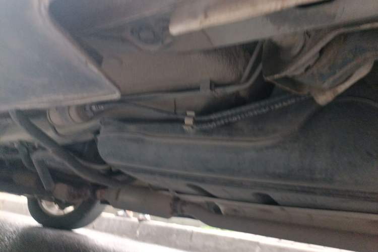 Used Haval H2 2015 1.5T Automatic Two-Wheel Drive Elite Edition Chassis Rear Left