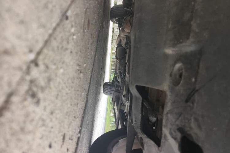 Used Haval H2 2015 1.5T Automatic Two-Wheel Drive Elite Edition Chassis Rear