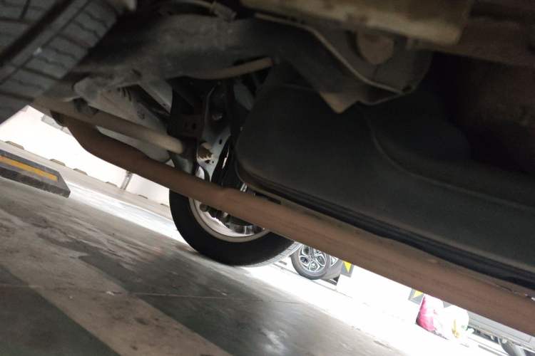 Used Haval H2 2015 1.5T Automatic Two-Wheel Drive Elite Edition Chassis Rear Right