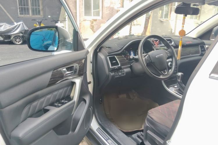 Used Haval H2 2015 1.5T Automatic Two-Wheel Drive Prestige Edition Driver Seat