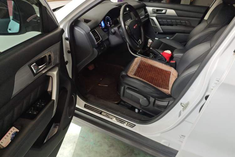 Used Haval H2 2015 1.5T Automatic Two-Wheel Drive Elite Edition Driver Seat